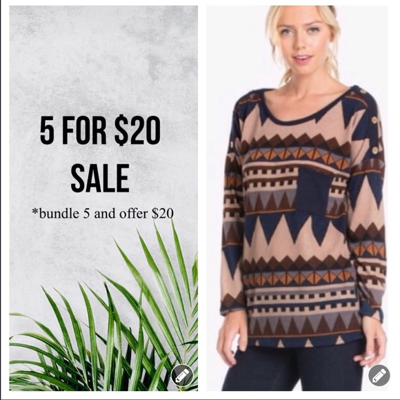 Tops - ⏳LAST ONE⏳Navajo Button Print Top